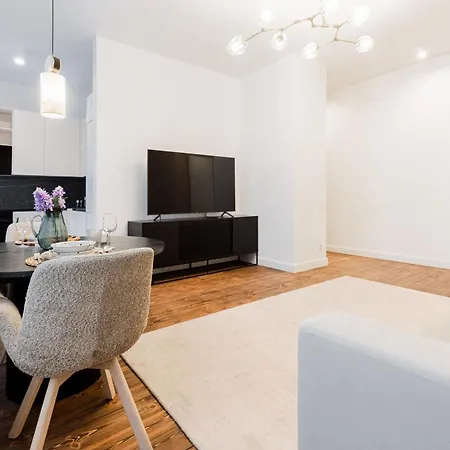 アパート Quiet Center Signature Suite, 1br