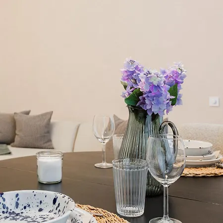 Quiet Center Signature Suite, 1br リガ